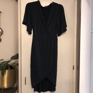 Lulu’s Little Black Dress